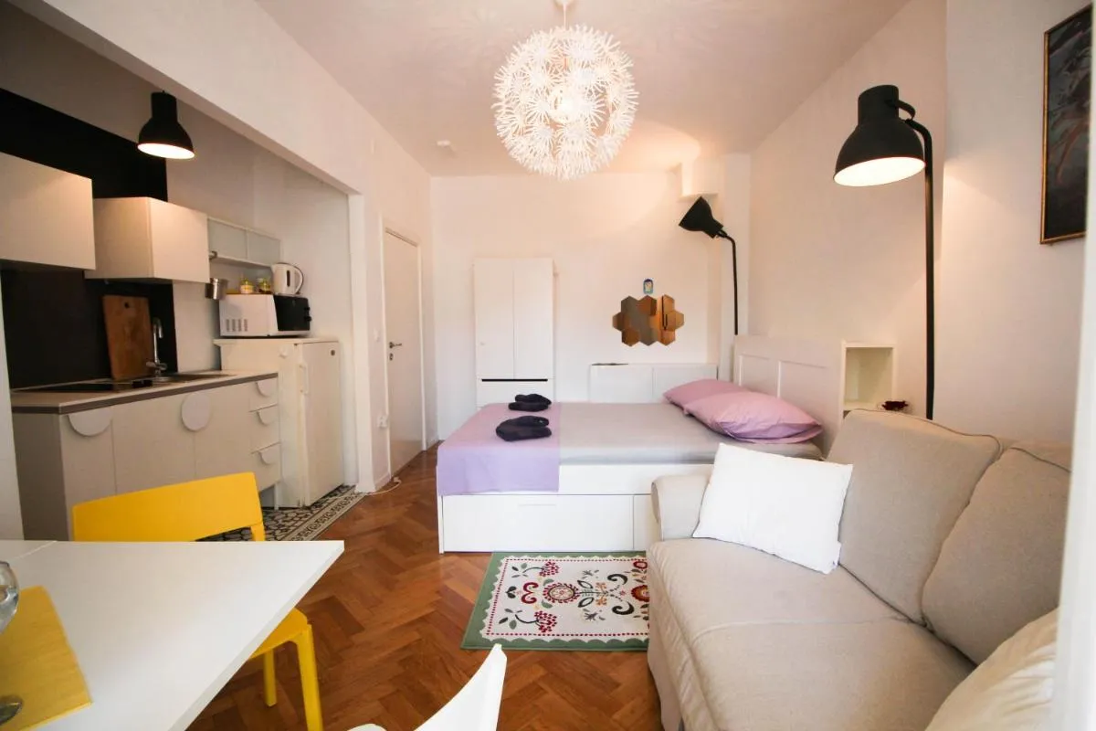 Image 1 of Luxury living Apartments