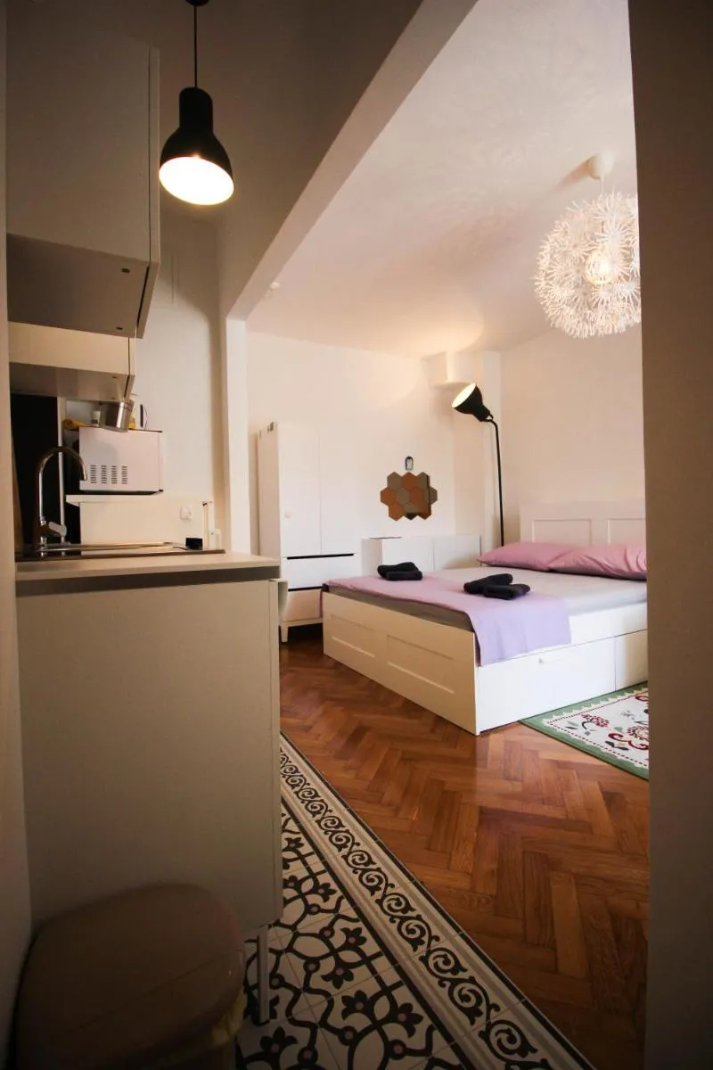 Image 3 of Luxury living Apartments