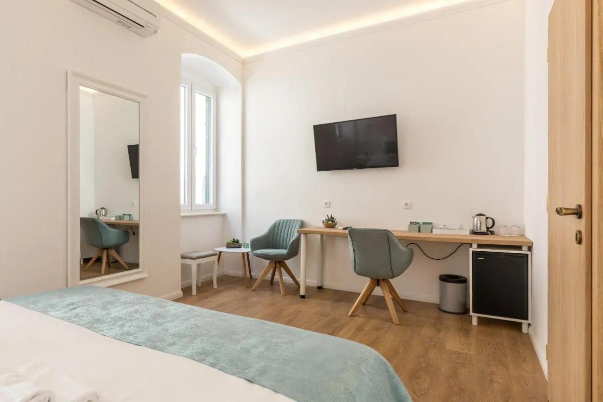 Image 1 of Luxury rooms in the center of Split – Maniva