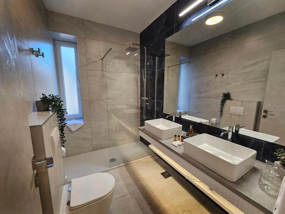 Image 2 of MA PE Luxury Rooms