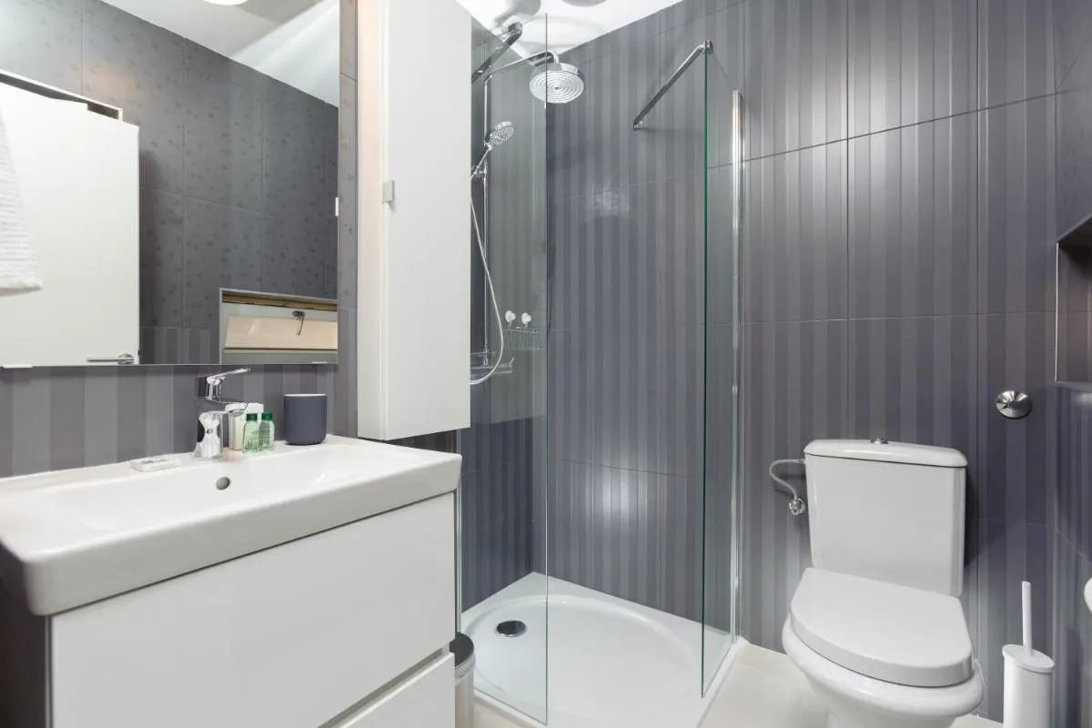 Image 2 of MK Luxury Rooms