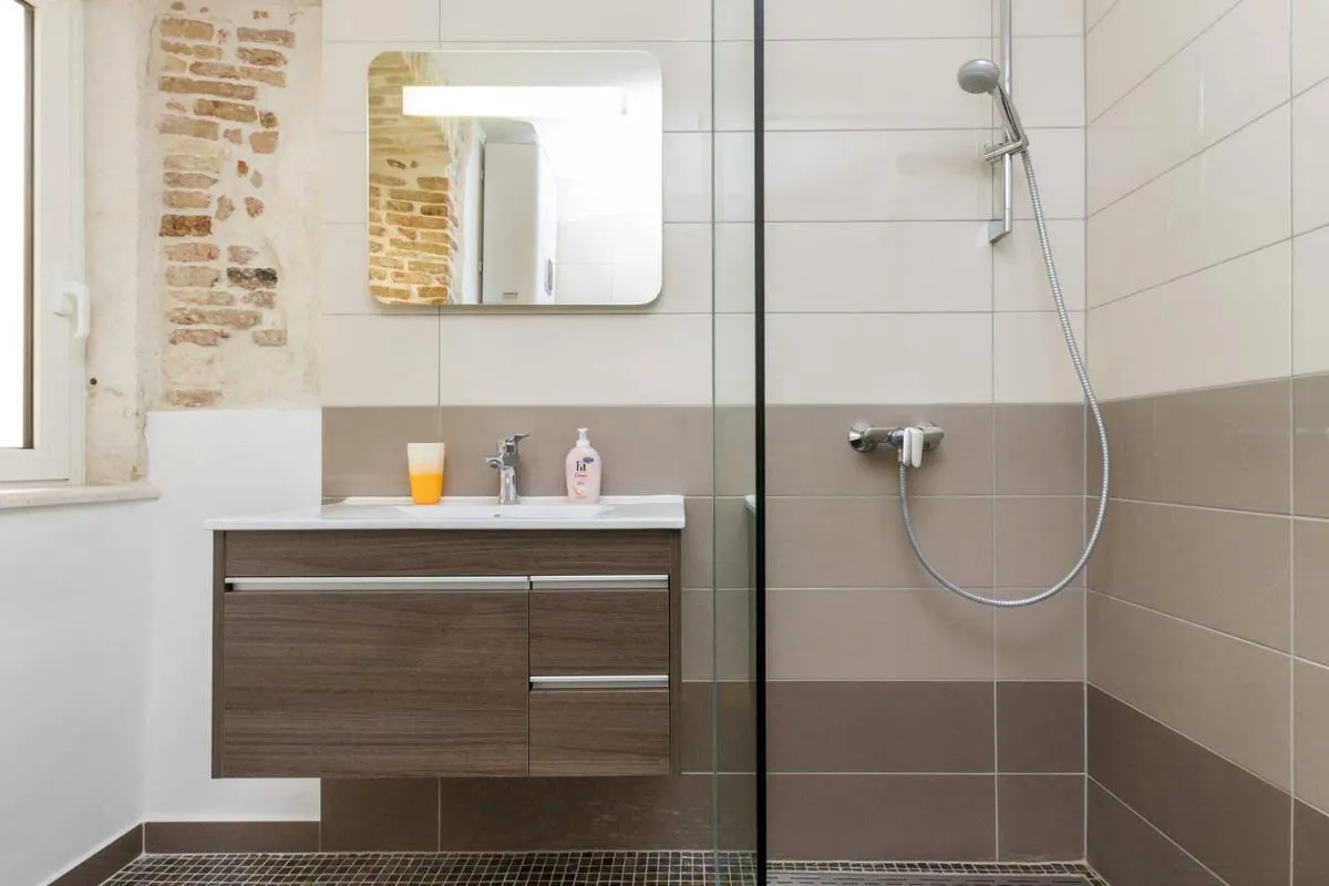 Image 6 of Modern apartment Rino