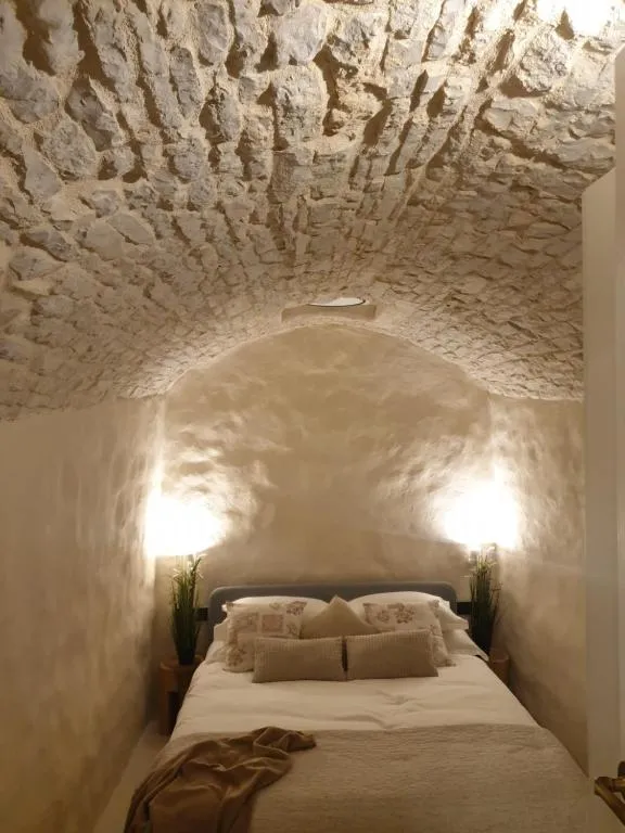 Image of New – Exclusive apartment ‘Stone heavens’