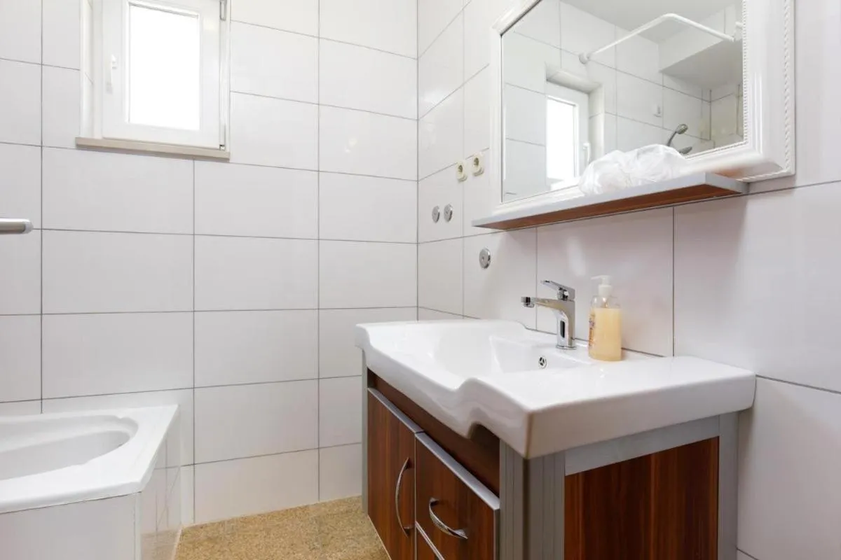Image 2 of Nice apartment with a sea view