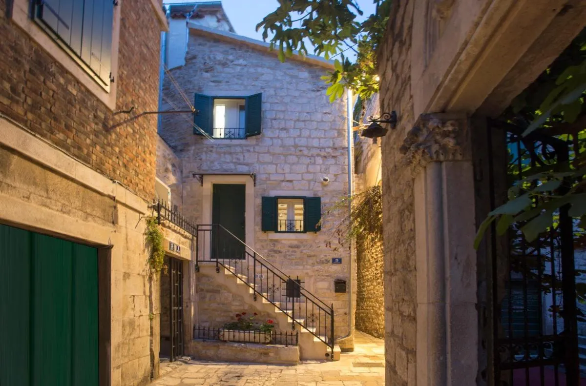 Image 5 of Old Center Stone House