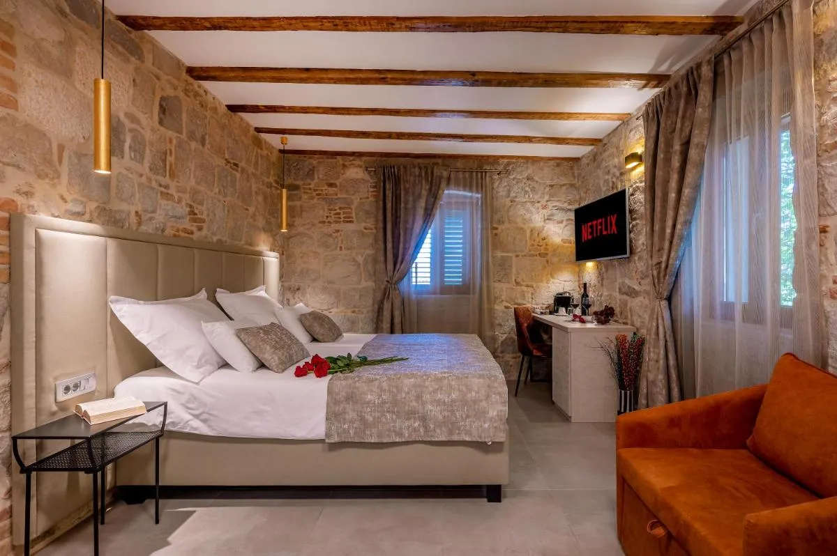 Image 2 of Old Spalatrum Luxury Rooms