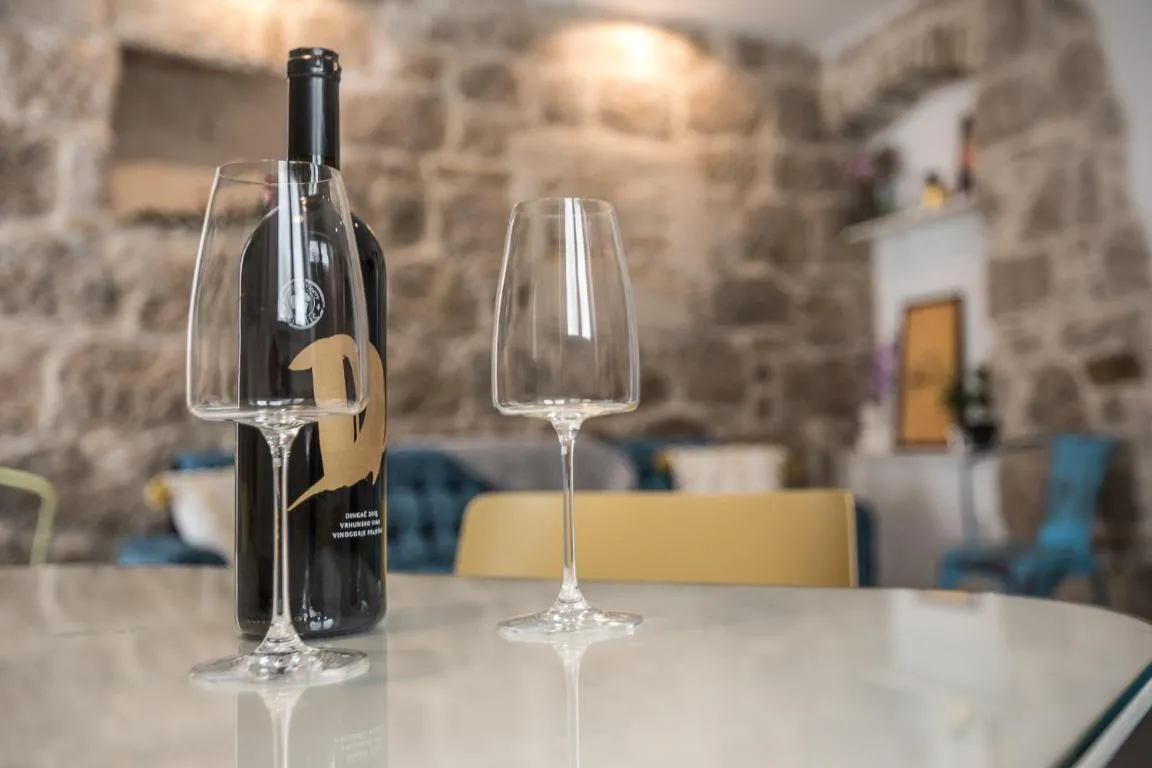 Image of Old Stoney – Renovated Apartment near Split Palace