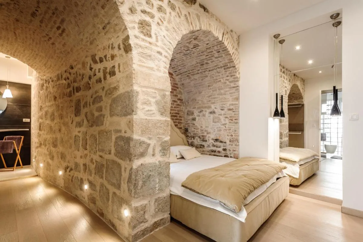 Image 1 of Old Town Luxury House