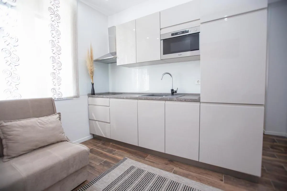 Image 3 of Old town apartment Anamarija
