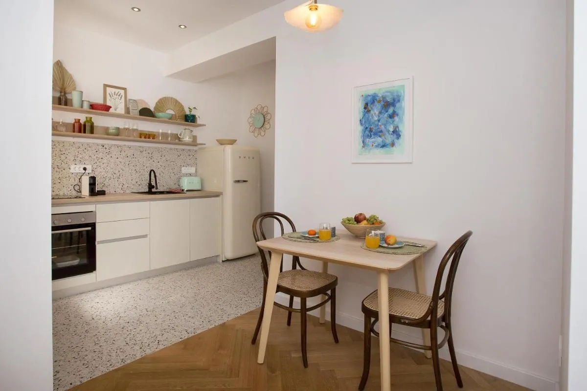 Image 3 of Orange Boutique Apartment S