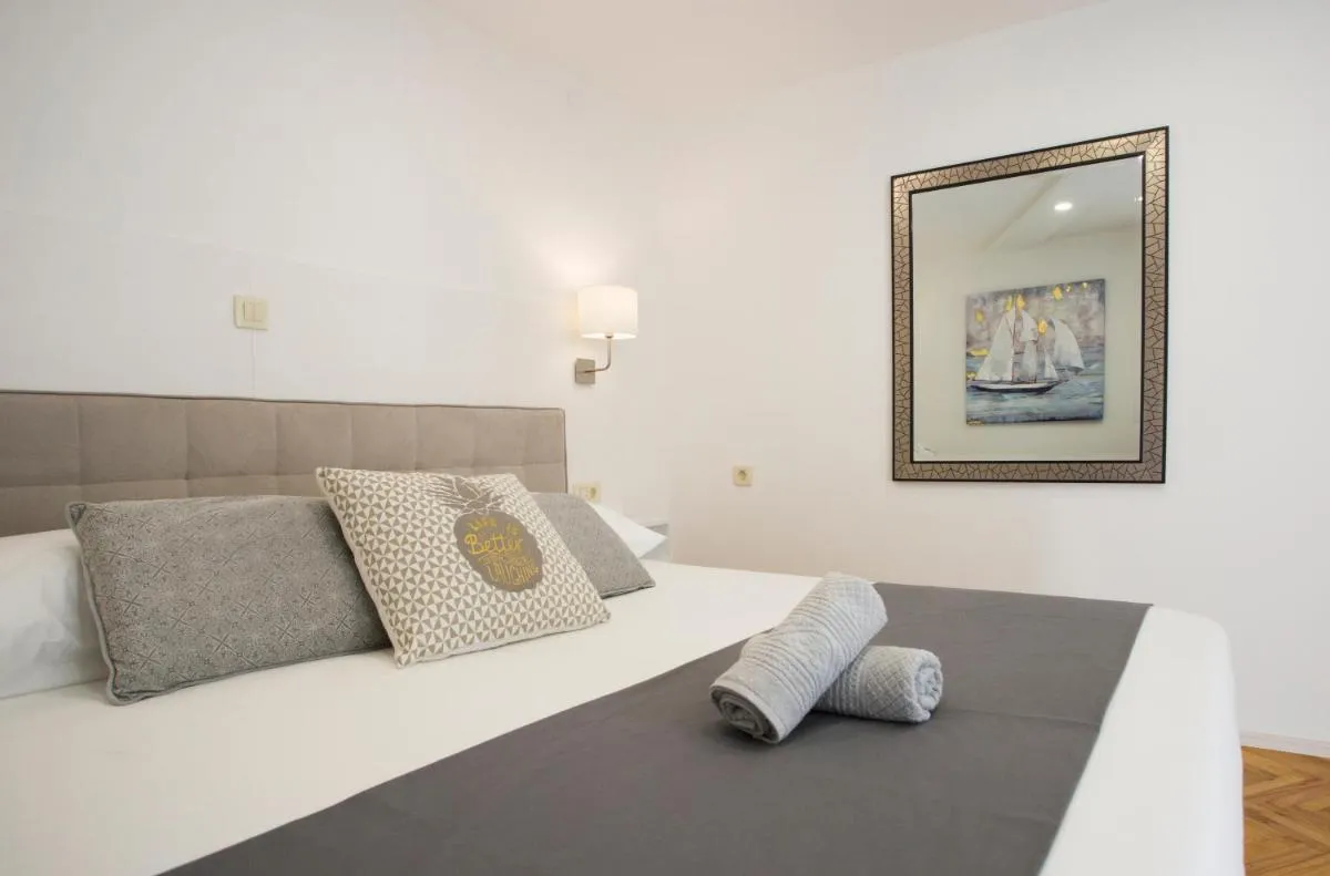 Image 1 of Palace apartment