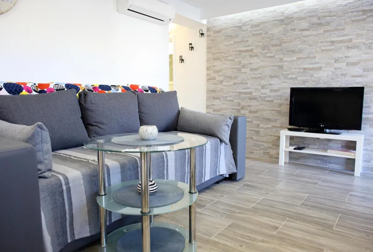 Image 4 of Pearl Apartment
