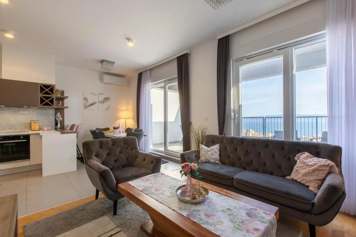 Image of Penthouse Heavenly Holiday Home