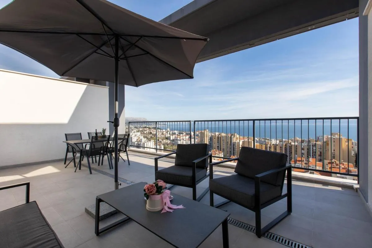 Image 5 of Penthouse Heavenly Holiday Home