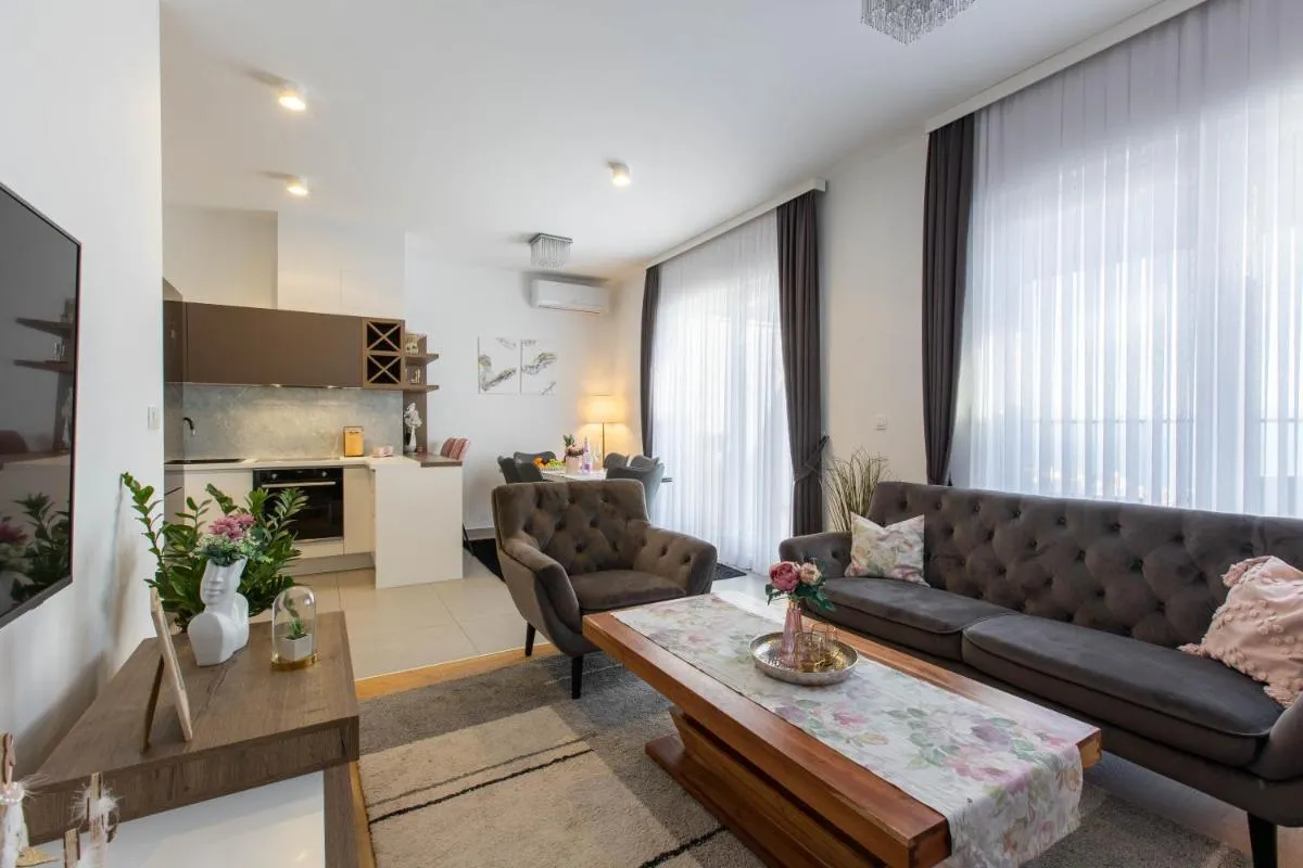 Image 3 of Penthouse Heavenly Holiday Home