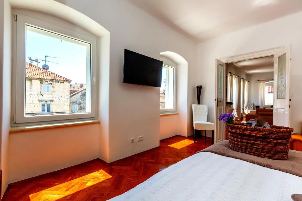 Image 1 of Piazza dei Signori Penthouse