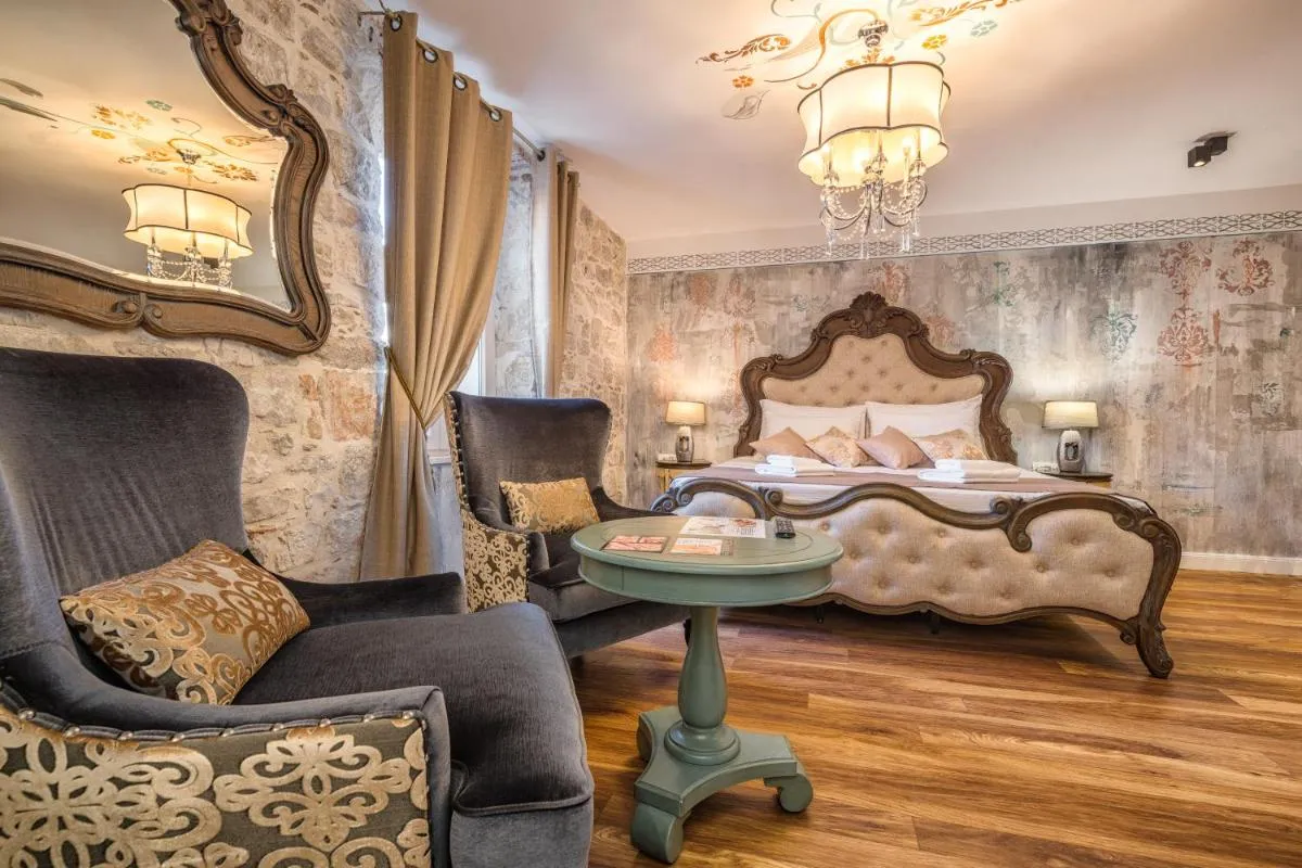 Image 1 of Plaza Marchi Old Town – MAG Quaint & Elegant Boutique Hotels