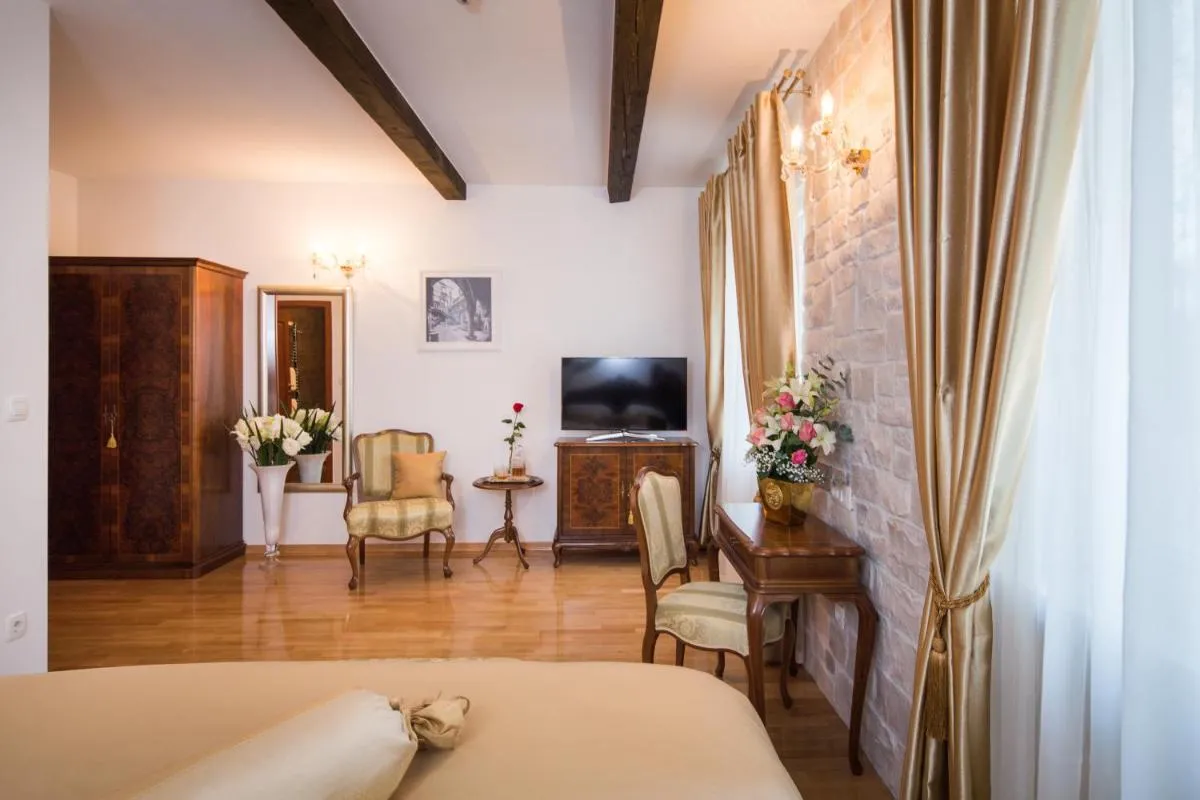 Image 4 of Priska Heritage Rooms