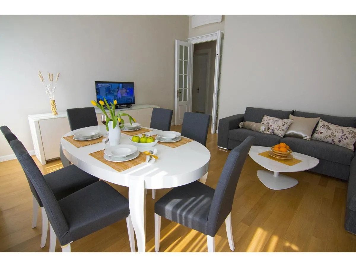 Image 4 of Riva Royal View Luxury Apartments