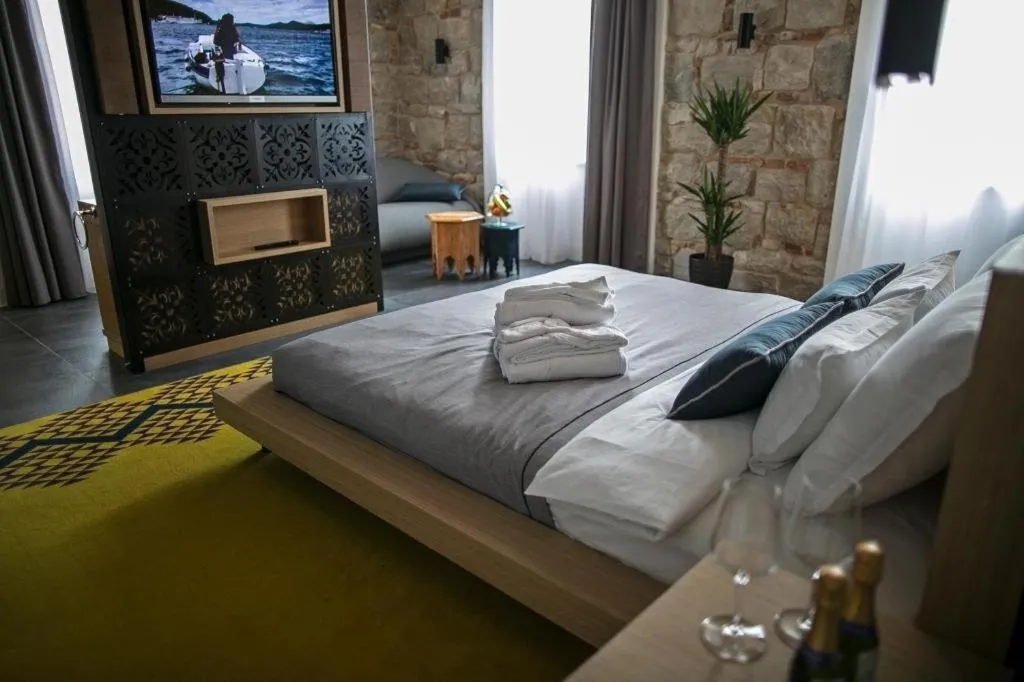Image 1 of Rooms Lejletul