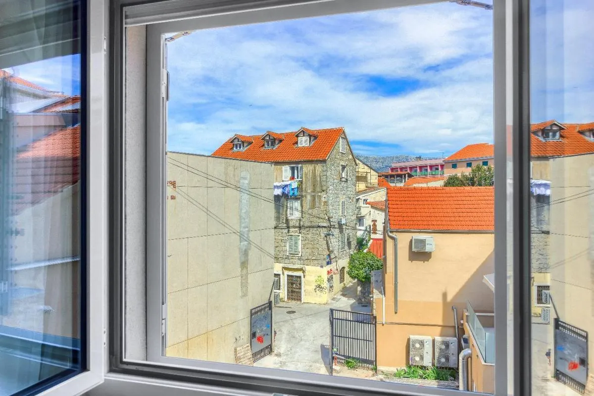 Image 5 of Rooms Luxury – city centar