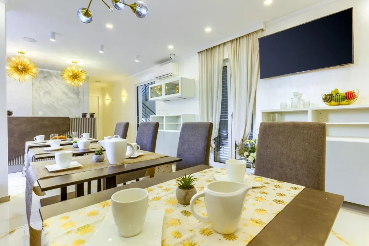 Image 3 of Rooms Luxury – city centar