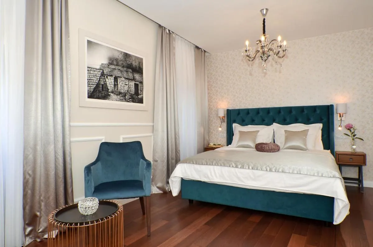 Image 1 of Rooms Valery