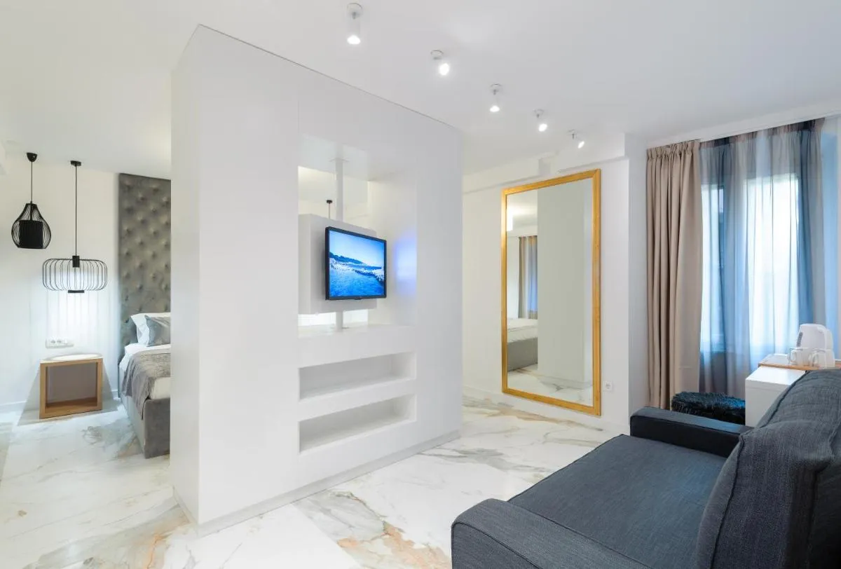Image 3 of Royal Luxury Room