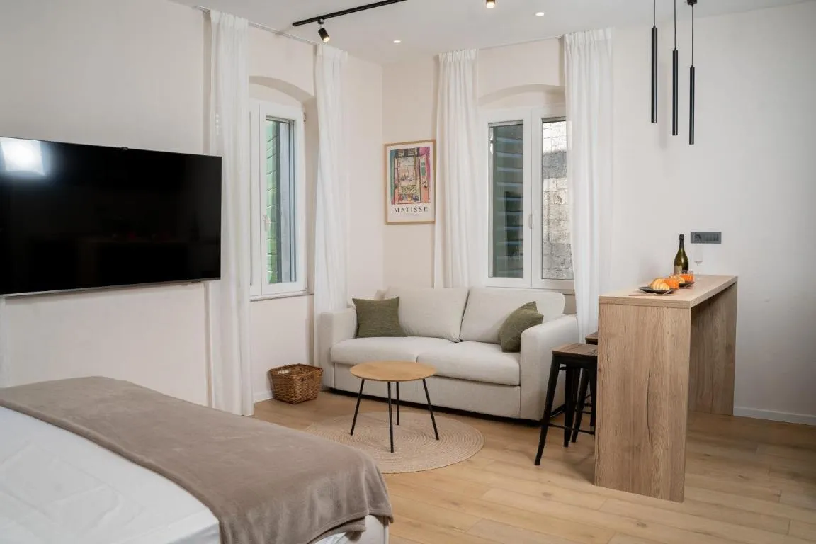 Image of Scala Suites