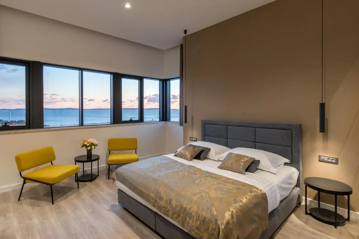 Image of Seascape Luxury Rooms