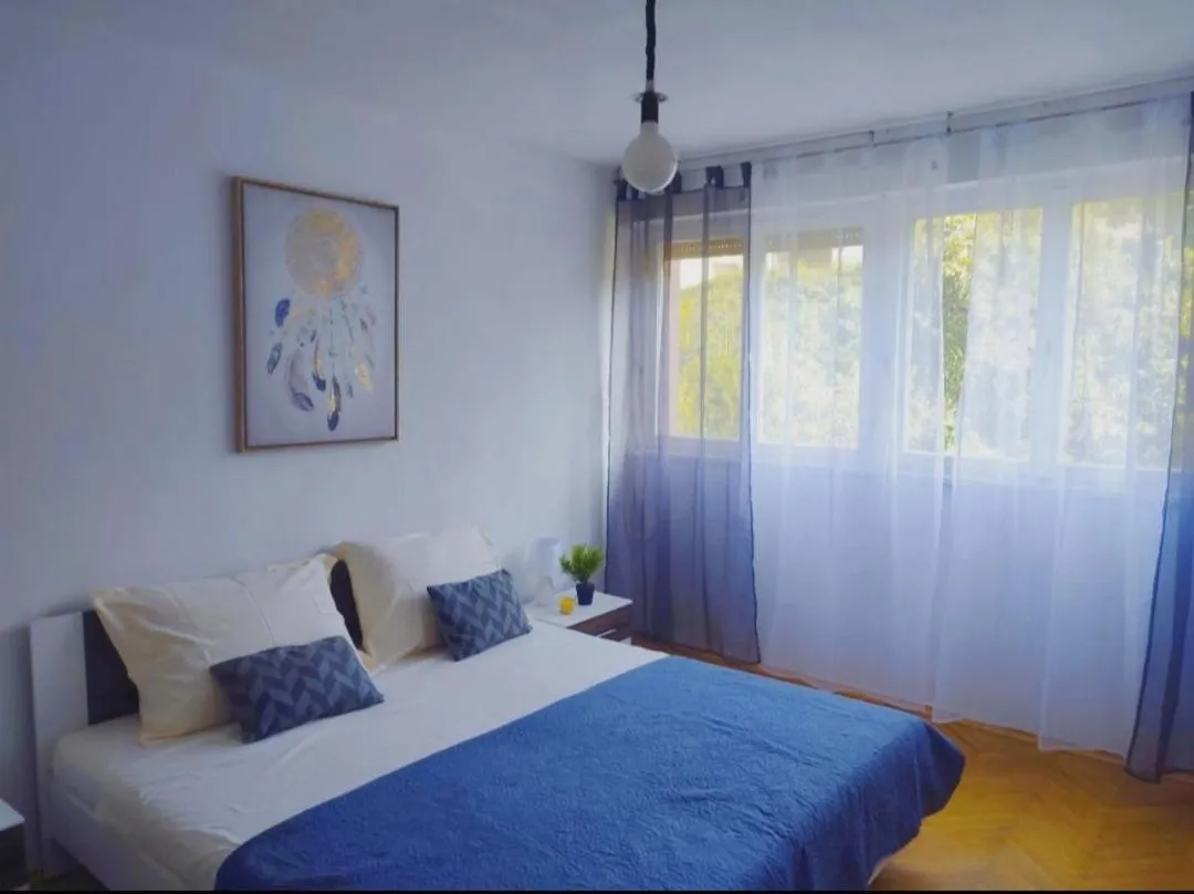 Image 1 of Self check in two bedroom apartment in Centre Split