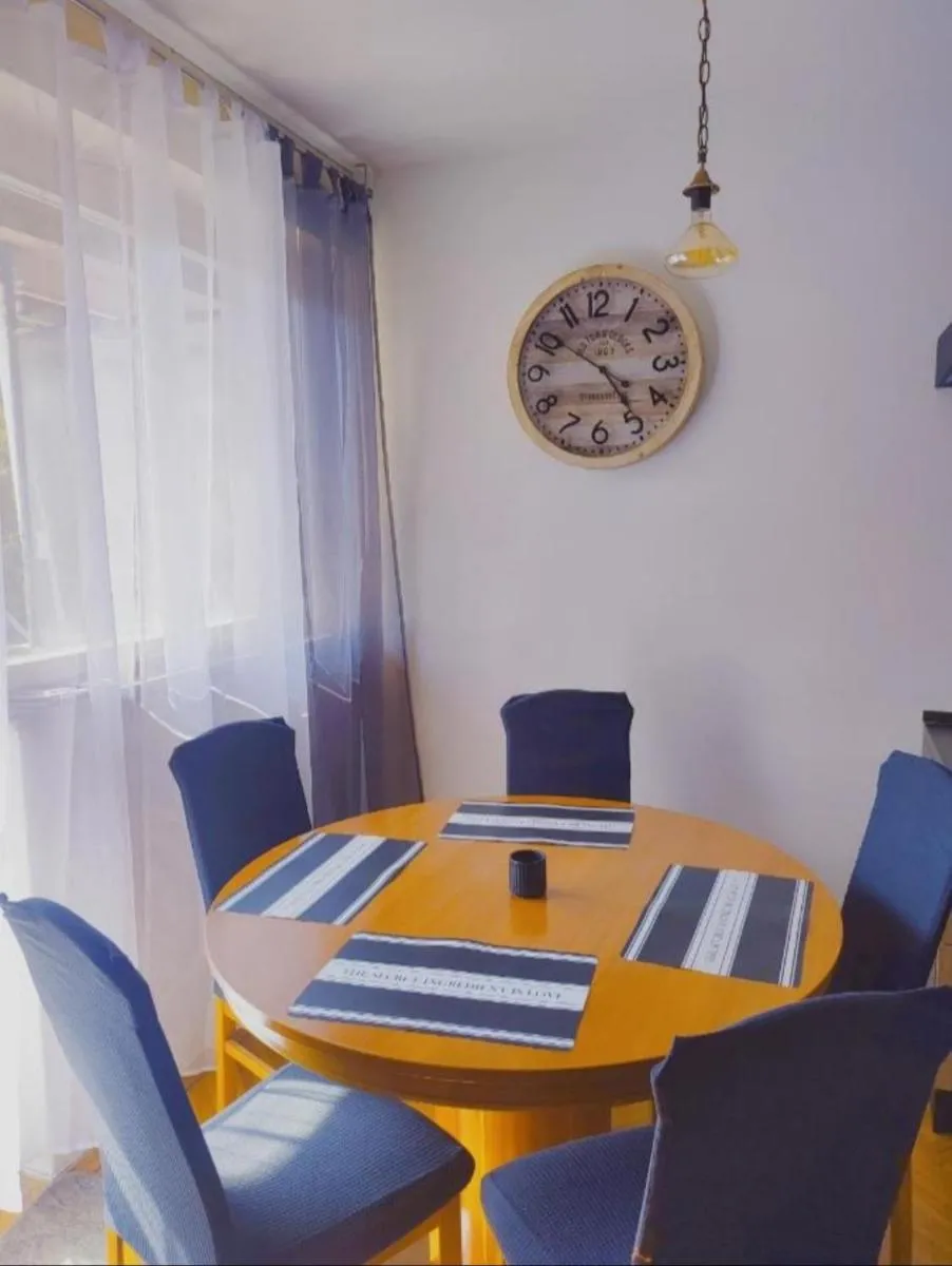 Image 6 of Self check in two bedroom apartment in Centre Split
