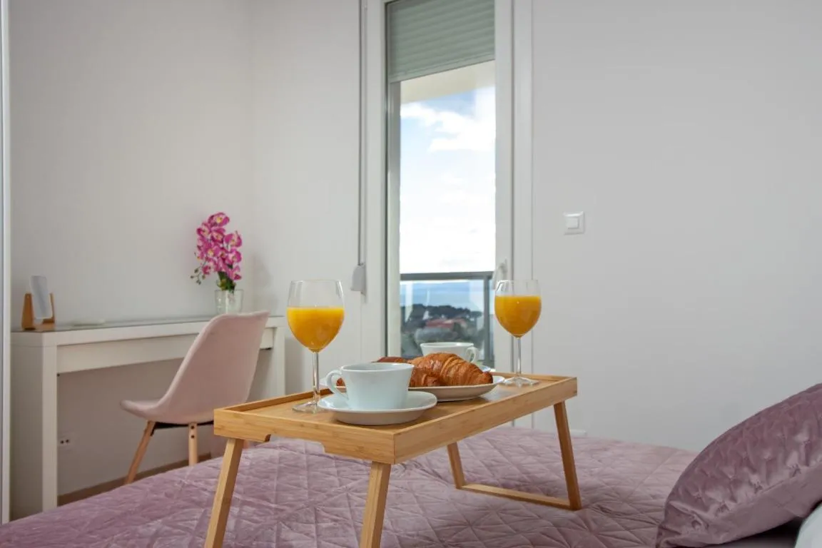 Image of Sky Di Mare – Free private Garage