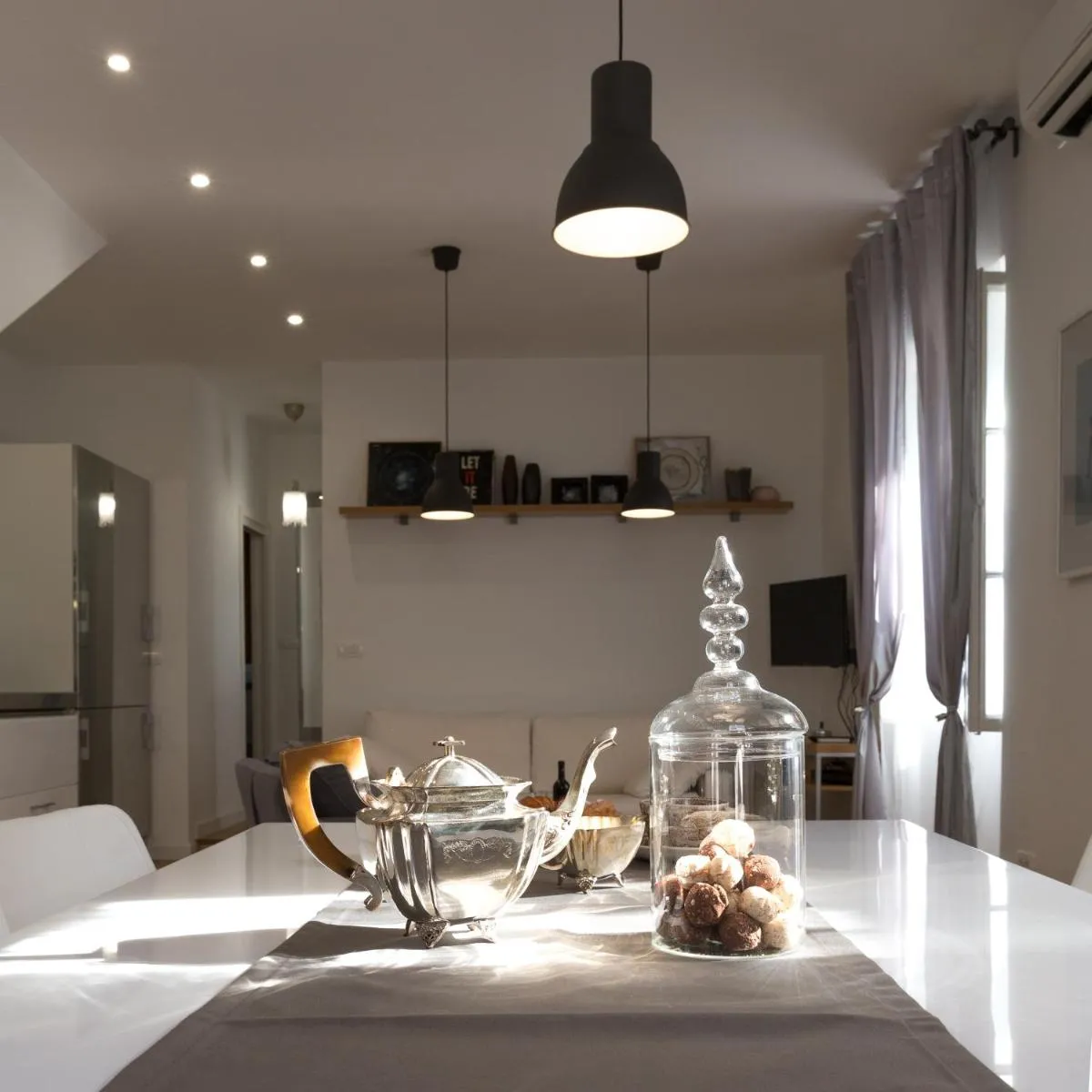 Image 4 of Split Center brand new Apartment Jazzy