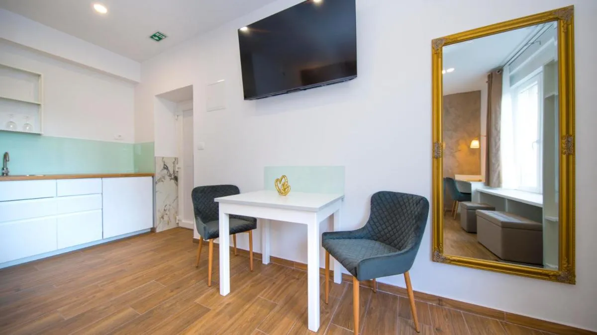 Image 4 of Split Central Luxury Studios 2
