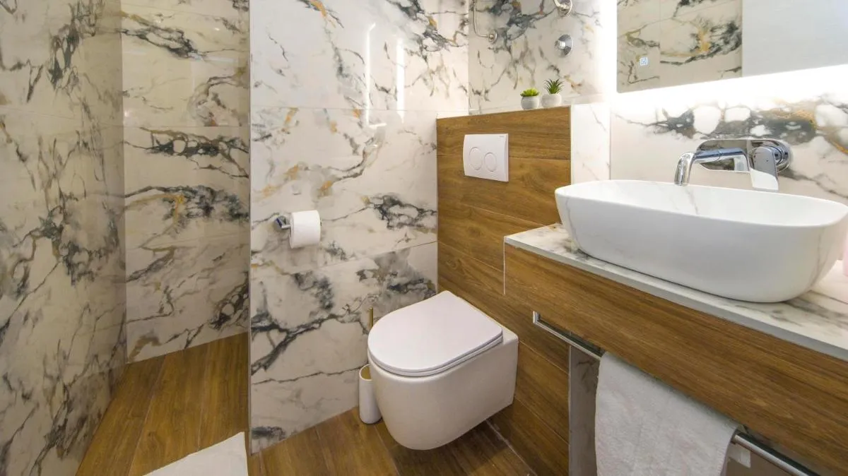 Image 2 of Split Central Luxury Studios 2