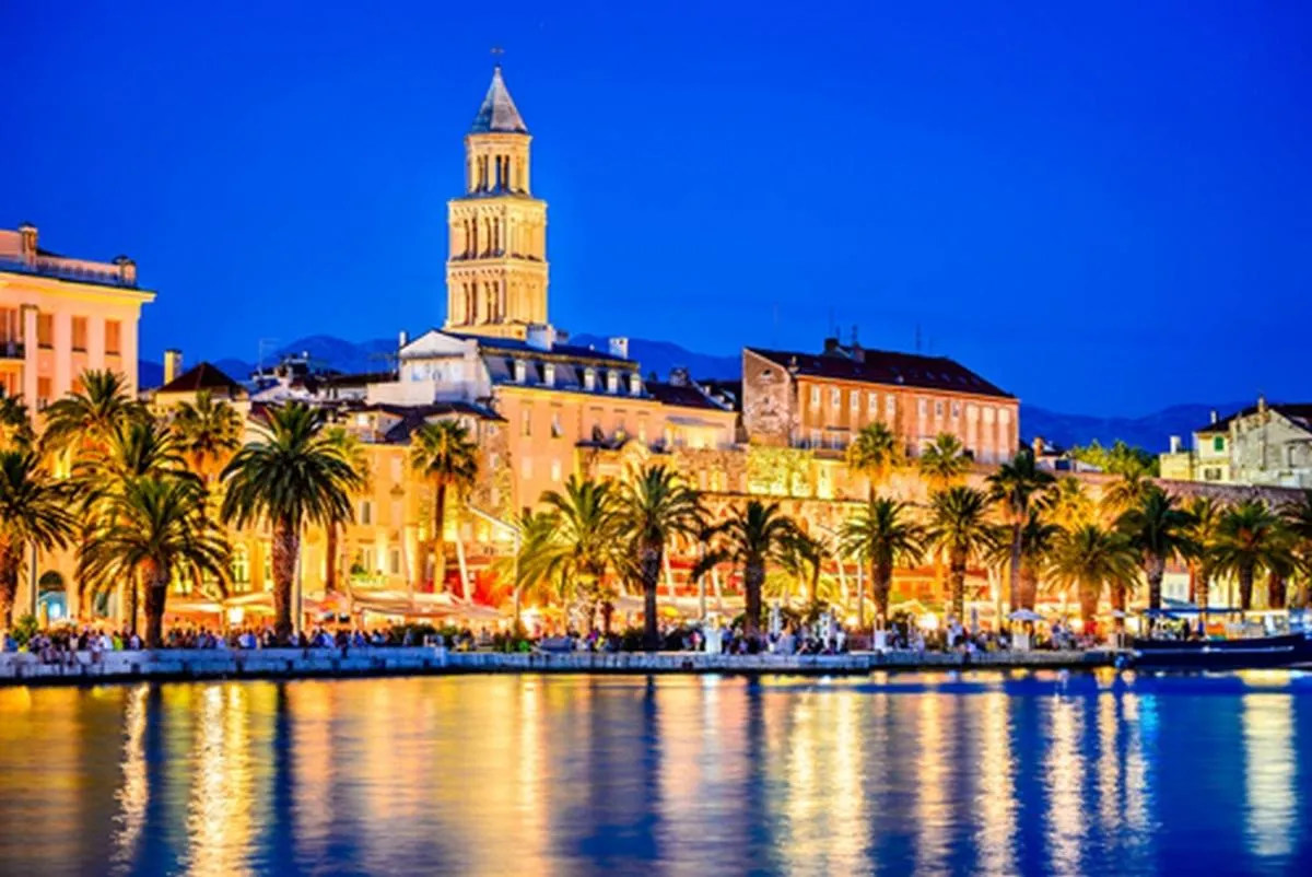 Image 5 of Split Holidays 11