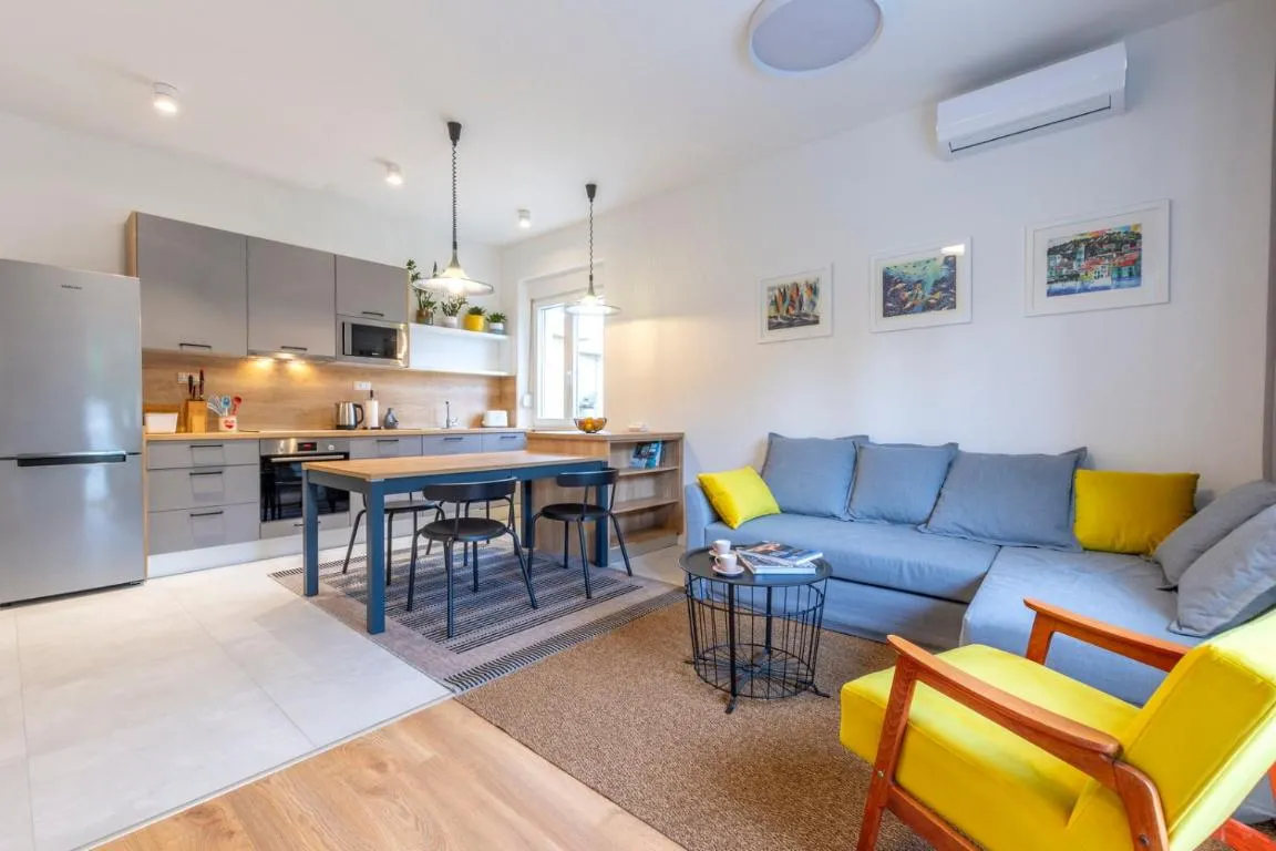 Image of Split Luxury Suite
