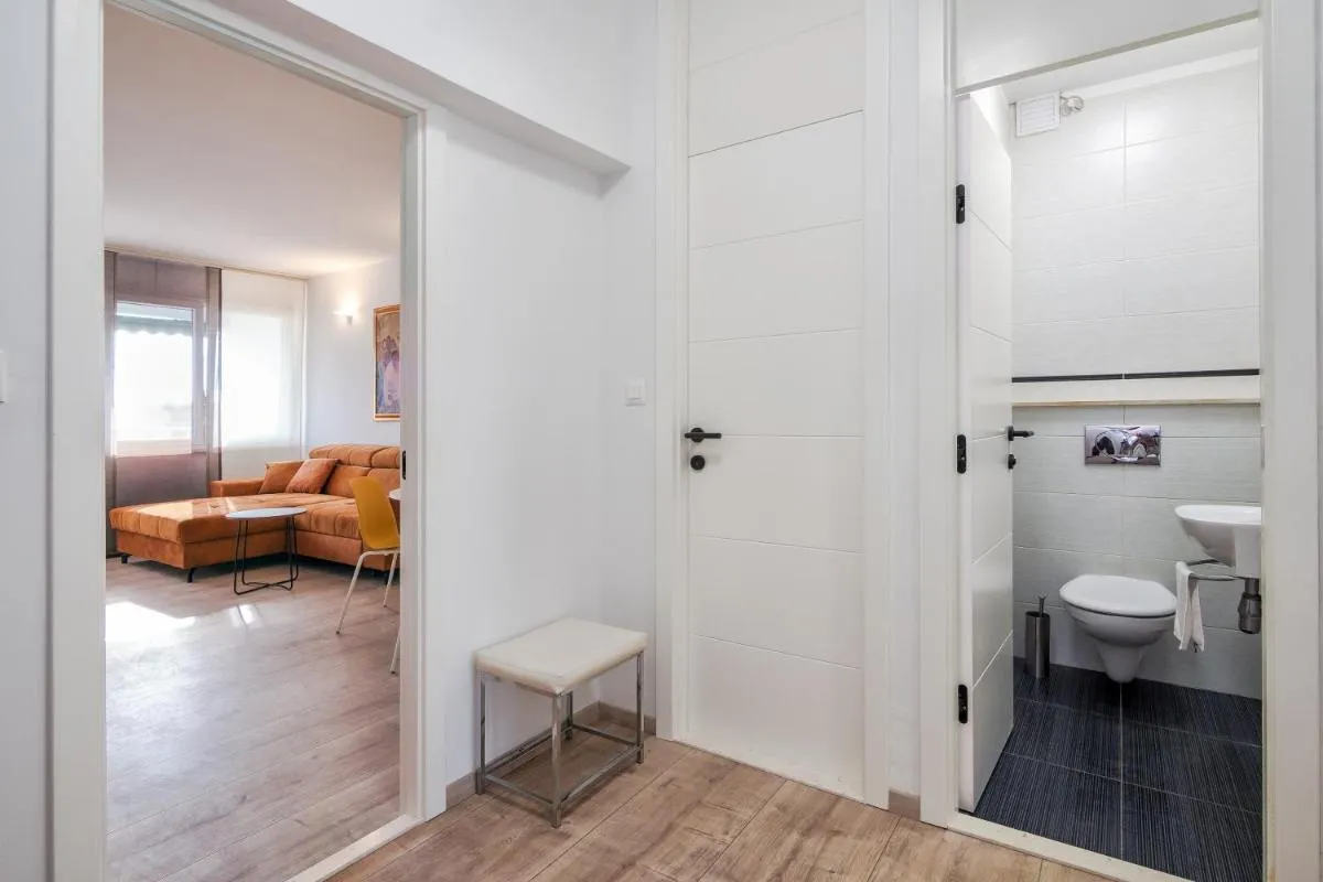 Image 2 of Split Serenity/ Suite with Sea View Balcony