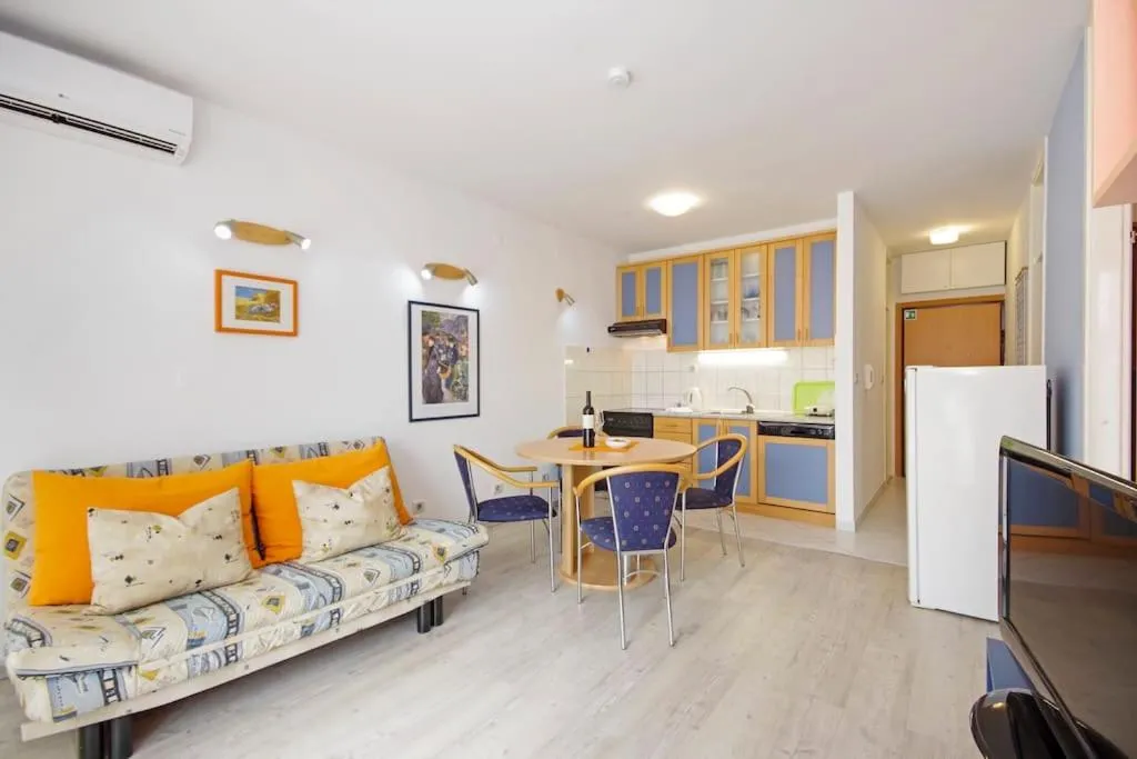 Image of Split in your pocket apartment for 4 person