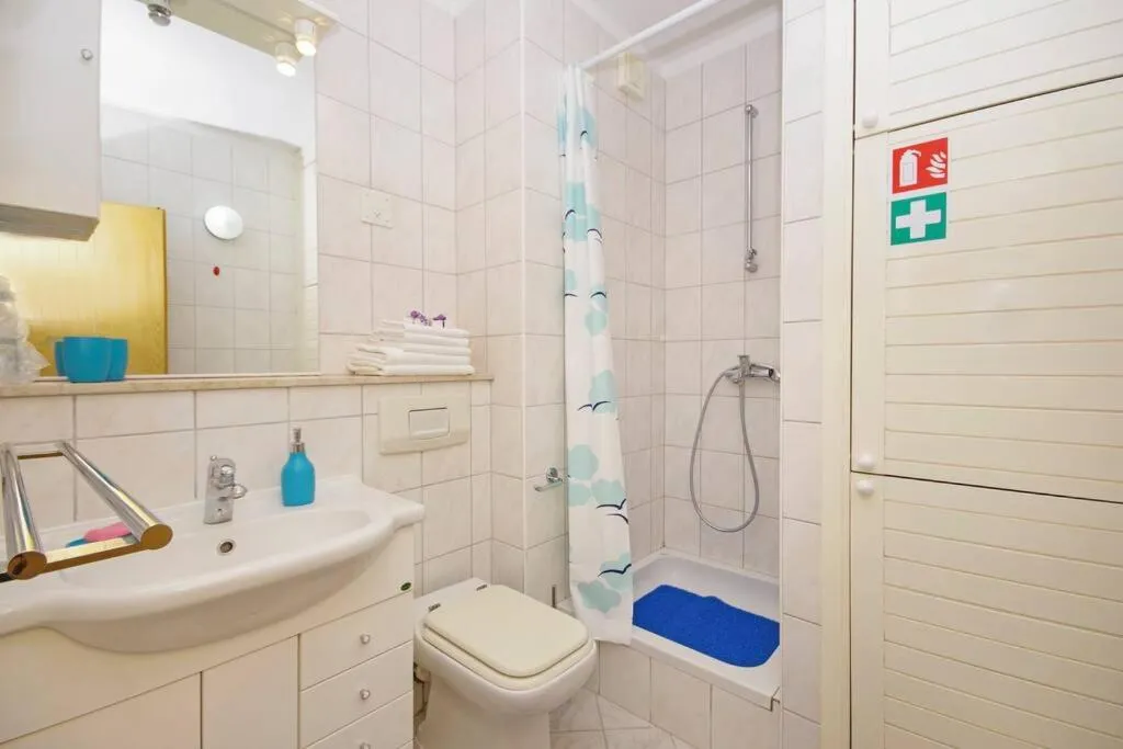 Image 2 of Split in your pocket apartment for 4 person