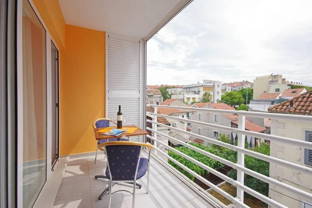Image 5 of Split in your pocket apartment for 4 person