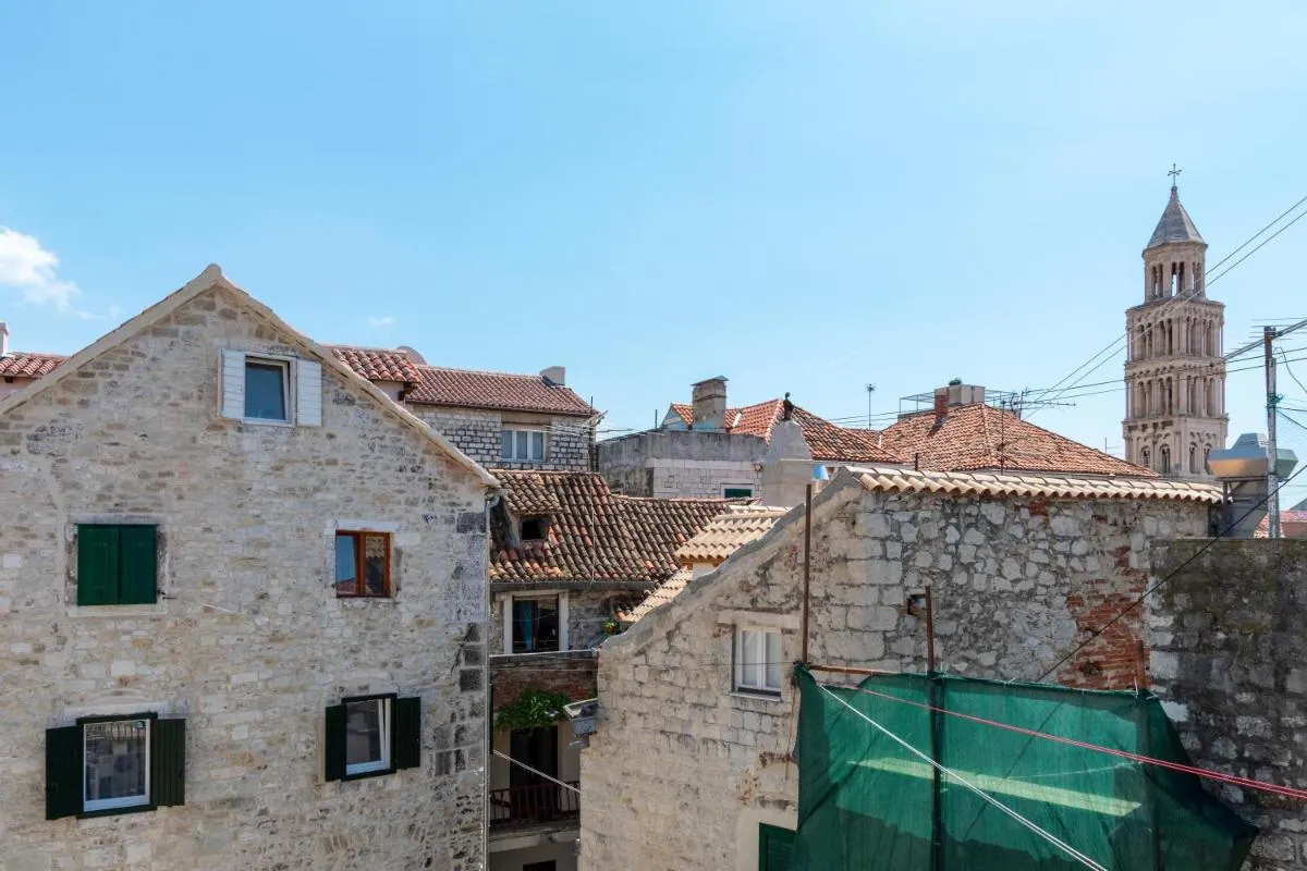 Image 5 of Studio Amore in Diocletian palace