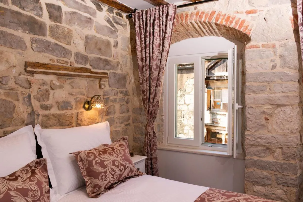 Image 6 of Studio Amore in Diocletian palace