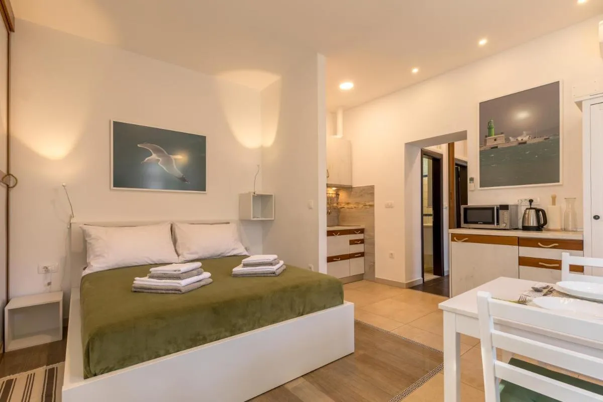 Image 3 of Studio apartment Džapo