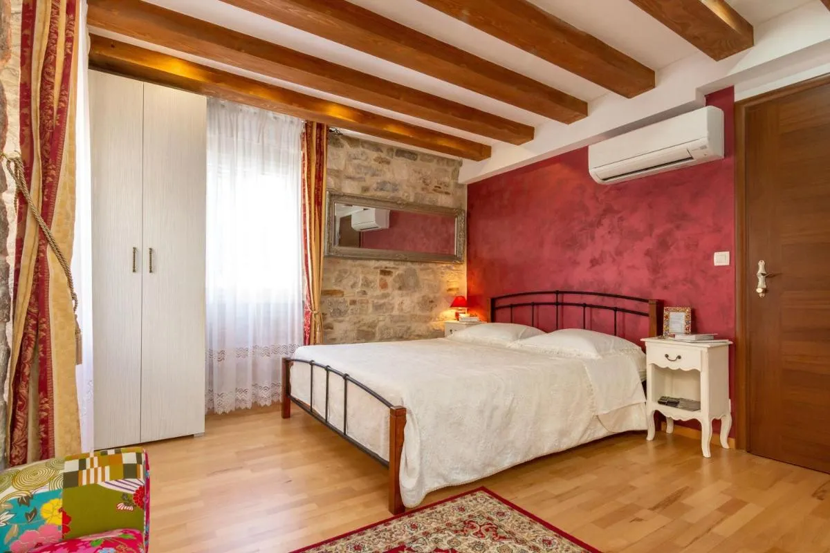 Image 6 of Studios Aurelia Palace