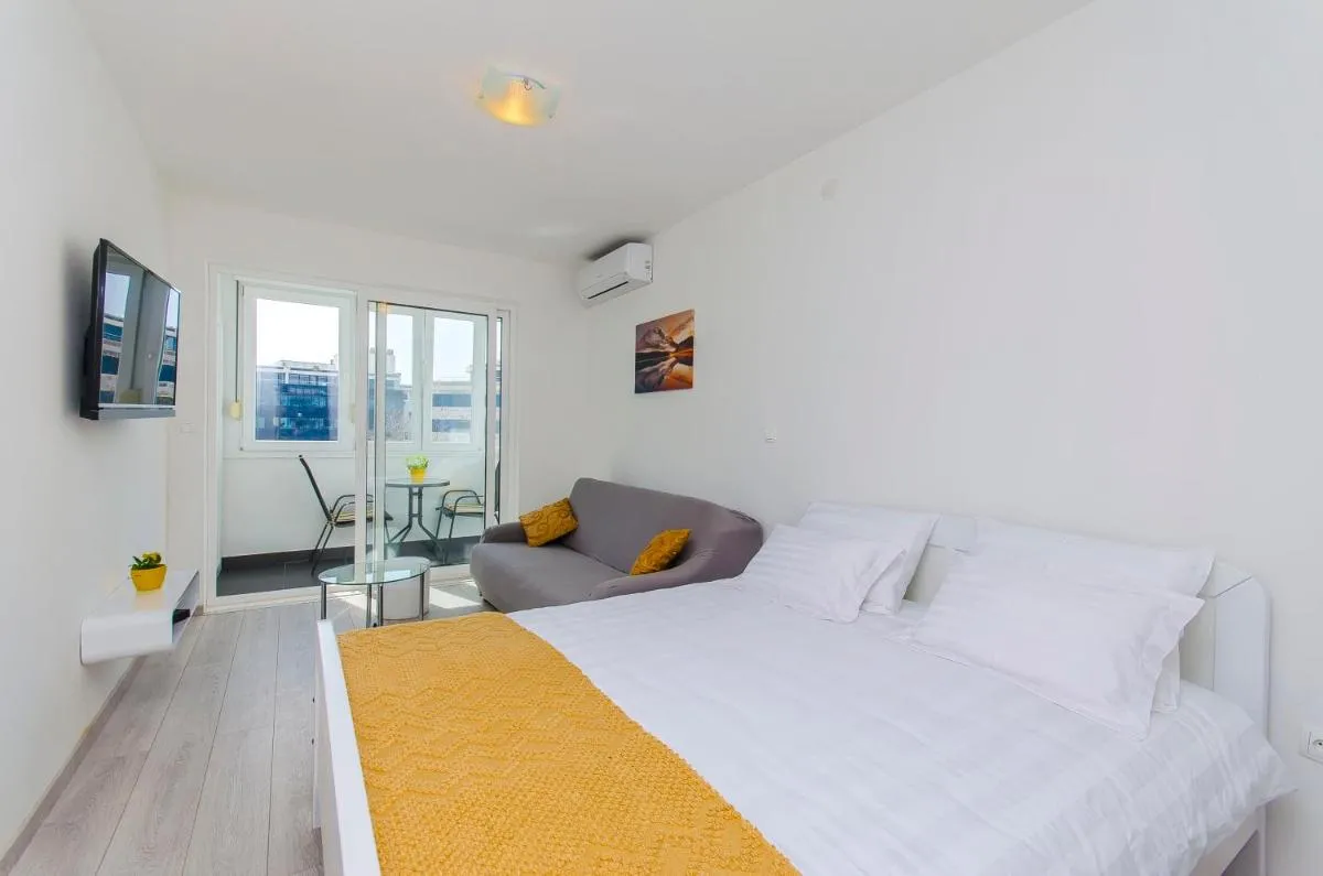 Image 1 of Super amazing apartments