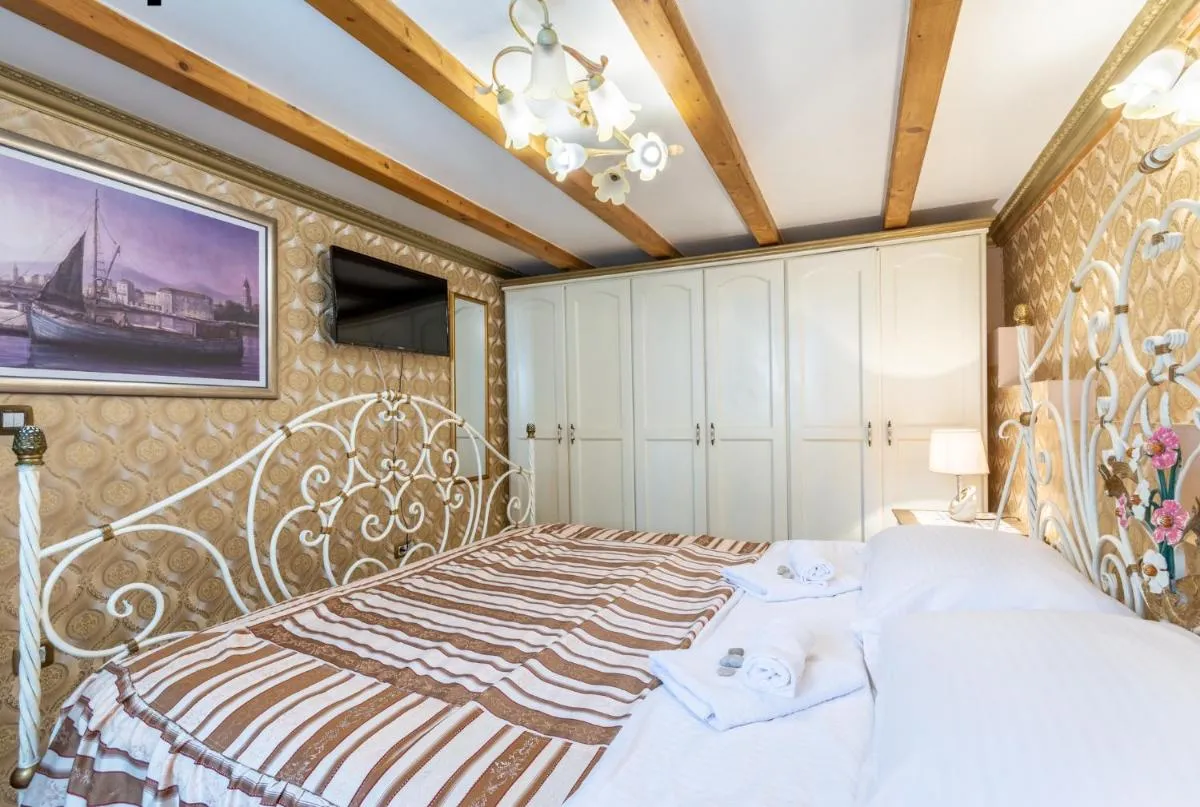 Image 6 of Superior Luxury Apartment Spalato