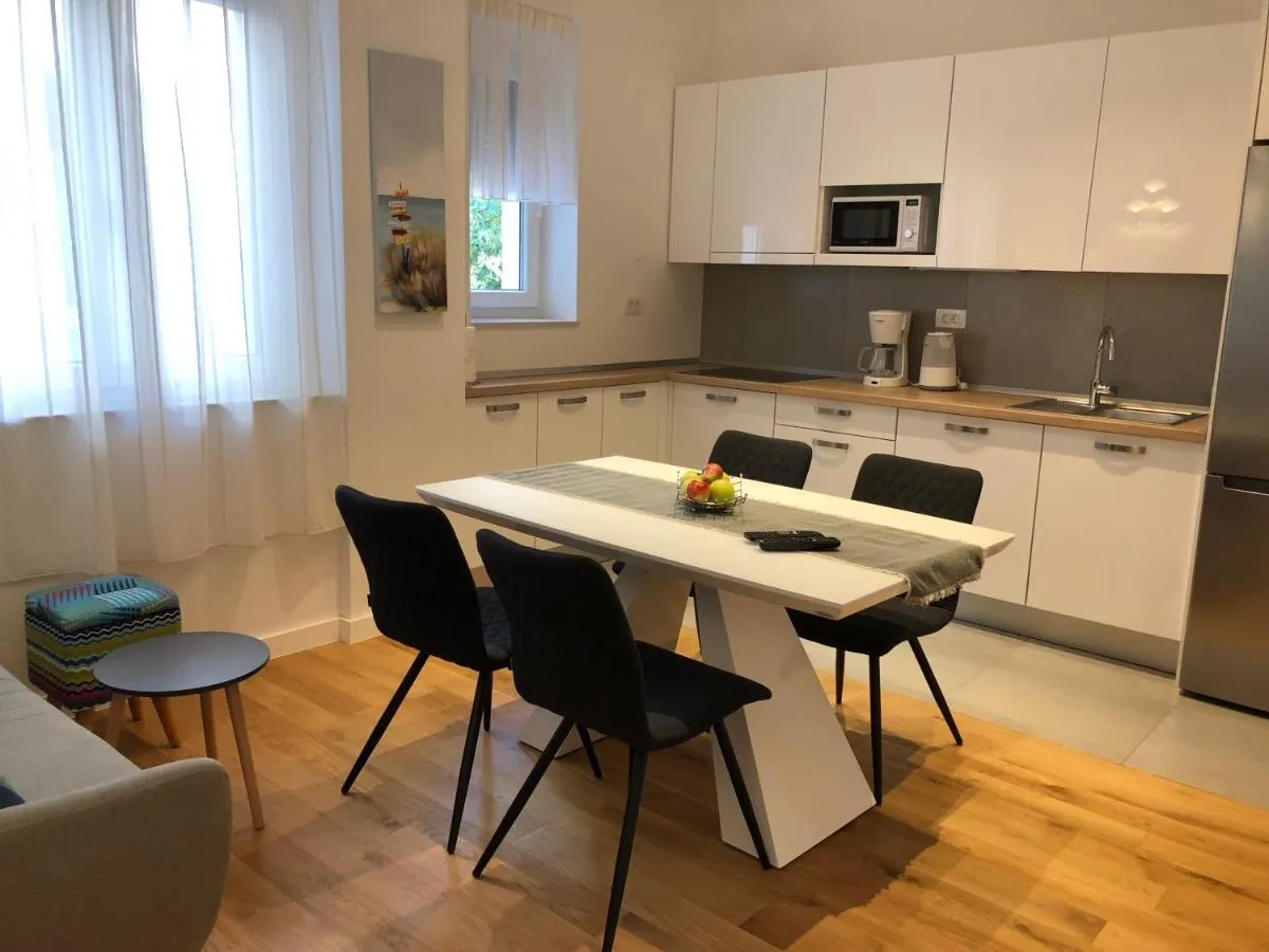 Image 3 of Tempus Apartment
