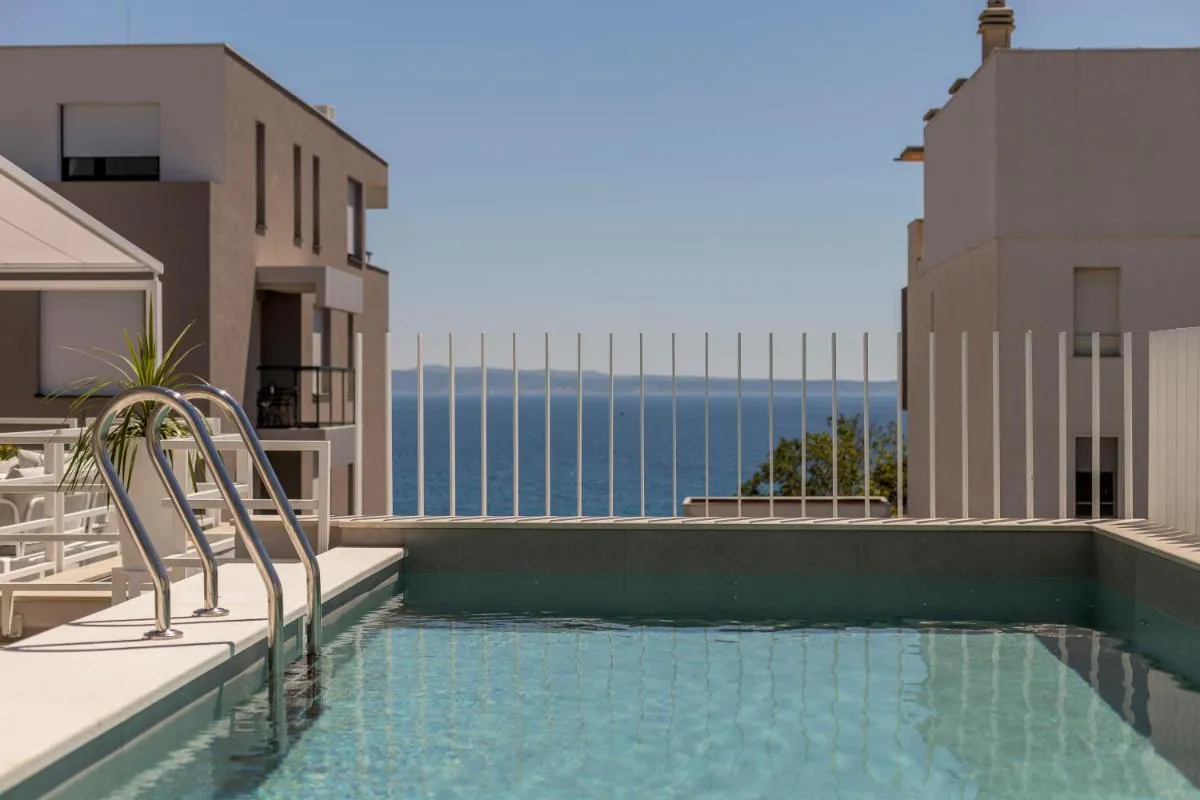 Image 2 of The Pleasurist only yours heated pool and terrace